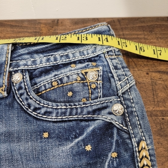 EUC Rock Revival Johanna Capri Cuffed Leg Denim Pant Women's sz 25 - Picture 9 of 11